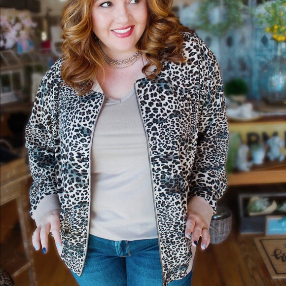 PLUS SIZE-MY RIDE OR DIE BOMBER JACKET -MOCHA - Picture 7 of 8